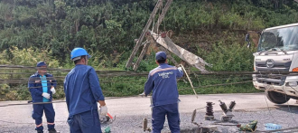 EDL Crews Rush to Restore Flood-Damaged Power Network in Luang Namtha